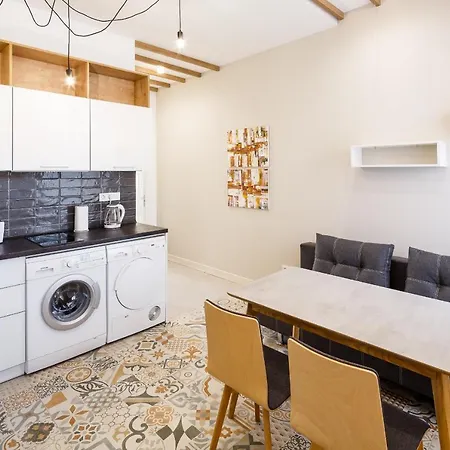 Апартаменты Palace View - 24 Kopernyka Str. Львов