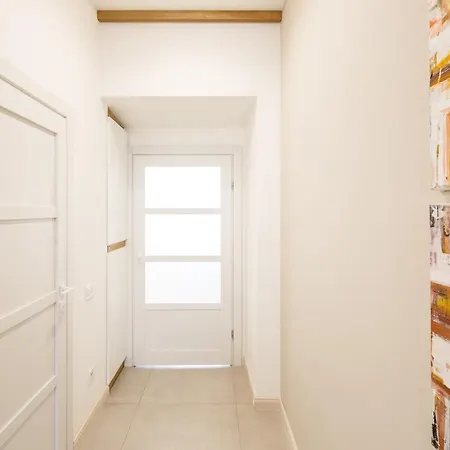Palace View - 24 Kopernyka Str. Λβιβ